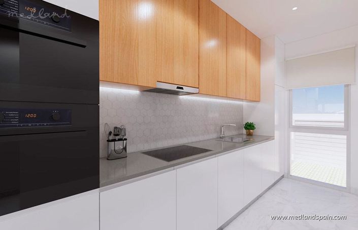 Image No.6-3 Bed Townhouse for sale