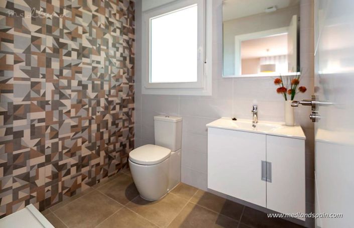 Image No.9-3 Bed Apartment for sale