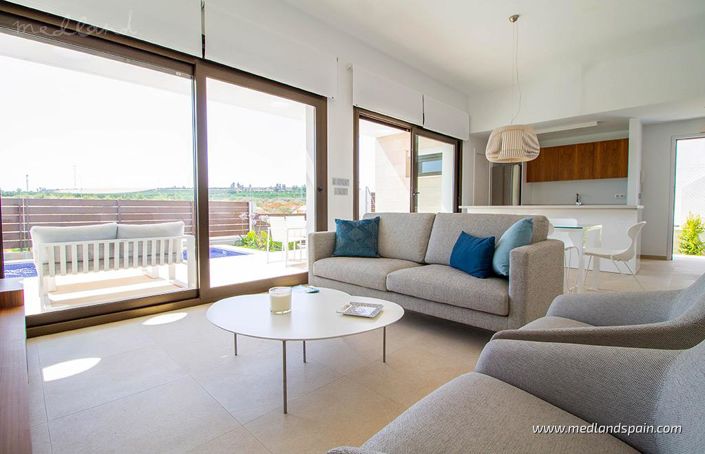 Image No.8-3 Bed Villa for sale