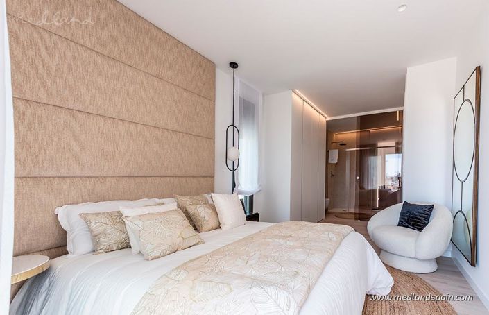 Image No.9-4 Bed Villa for sale