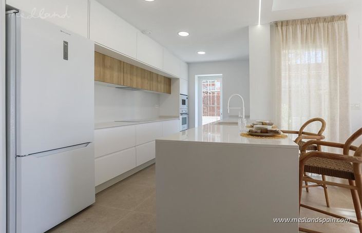 Image No.7-3 Bed Villa for sale