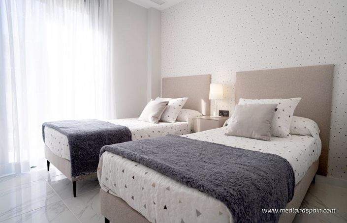 Image No.7-2 Bed Apartment for sale