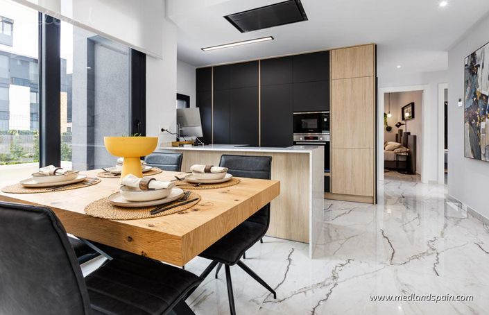 Image No.4-2 Bed Apartment for sale