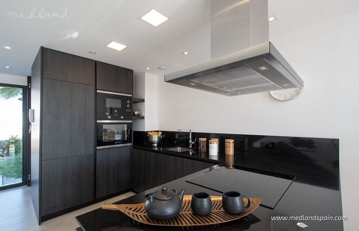 Image No.14-3 Bed Villa for sale