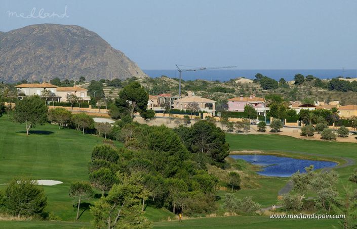 Image No.14-3 Bed Villa for sale