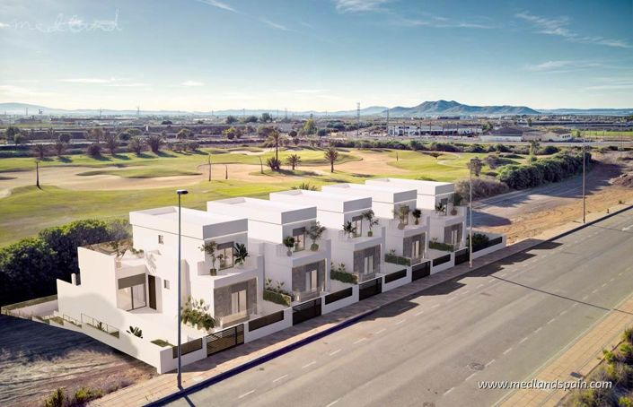 Image No.9-3 Bed Villa for sale