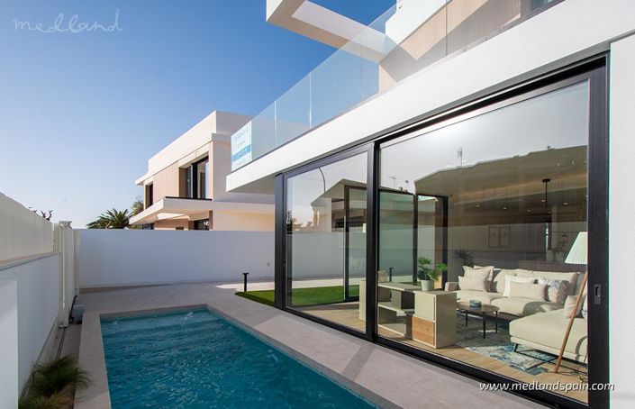 Image No.4-Villa de 3 chambres à vendre à Torre de la Horadada