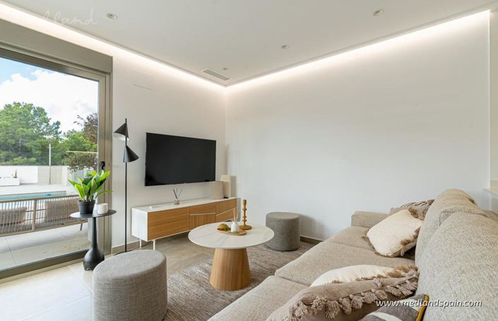 Image No.5-3 Bed Villa for sale