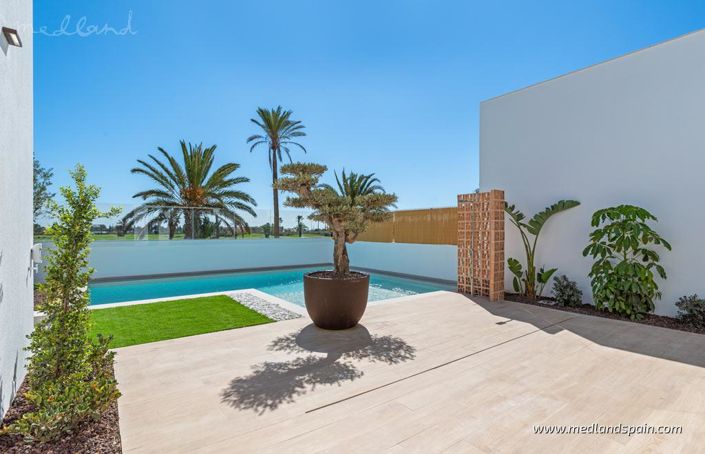 Image No.3-3 Bed Villa for sale