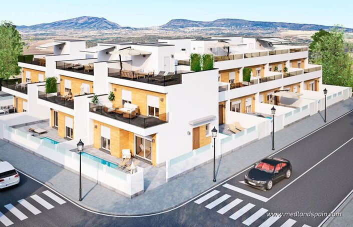 Image No.2-3 Bed Townhouse for sale