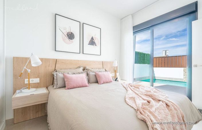 Image No.9-3 Bed Villa for sale