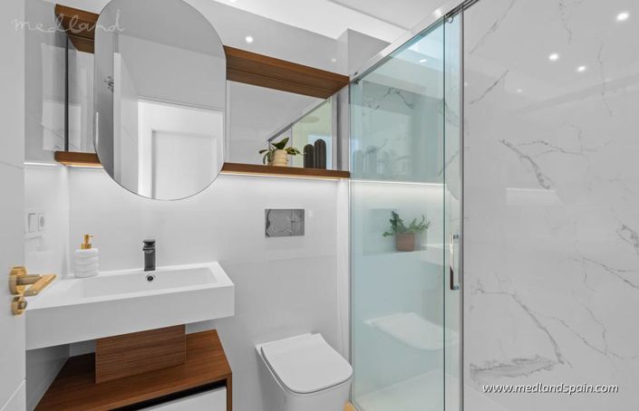 Image No.9-3 Bed Apartment for sale