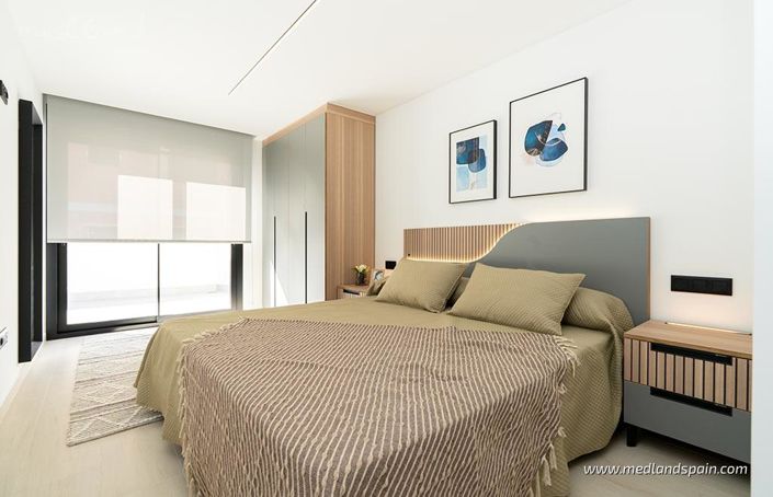 Image No.13-2 Bed Apartment for sale