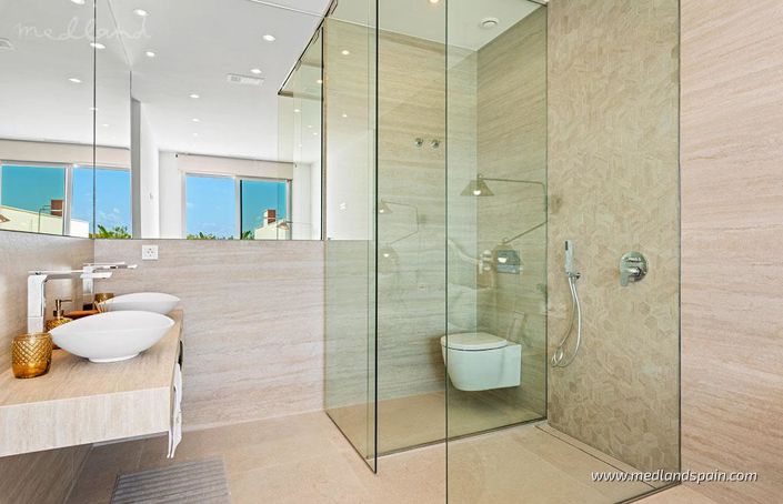 Image No.9-3 Bed Townhouse for sale