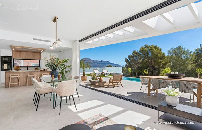 Image No.5-3 Bed Villa for sale