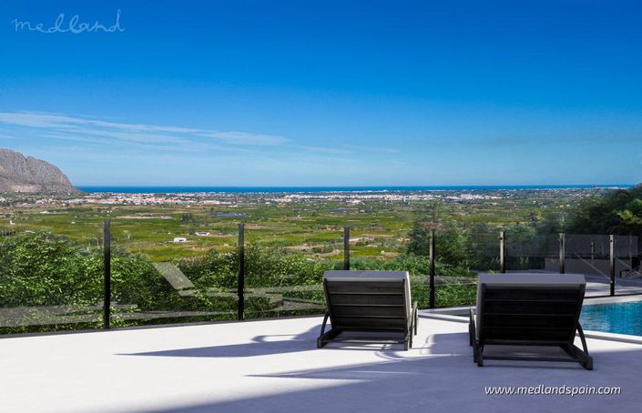 Image No.12-3 Bed Villa for sale