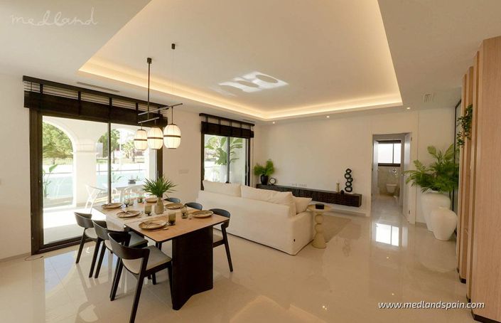 Image No.3-3 Bed Villa for sale