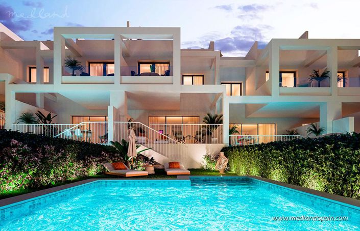 Image No.3-3 Bed Townhouse for sale