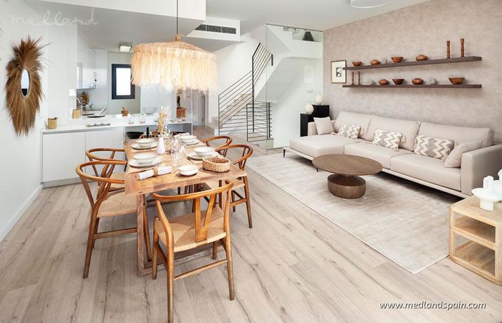 Image No.6-3 Bed Townhouse for sale