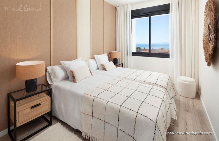 Image No.9-3 Bed Townhouse for sale