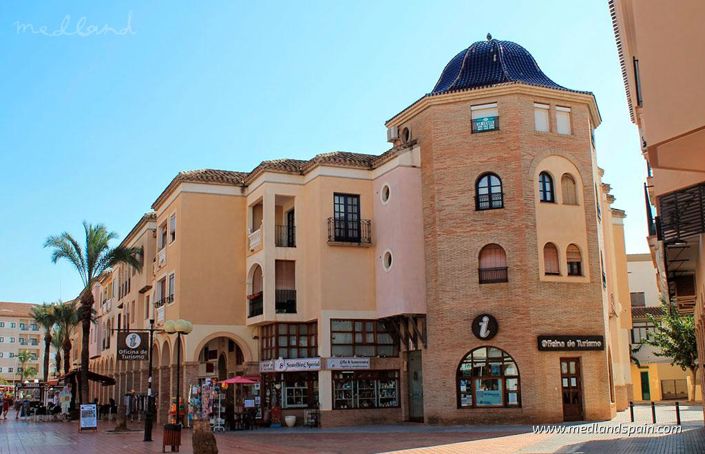 Image No.15-3 Bed Villa for sale