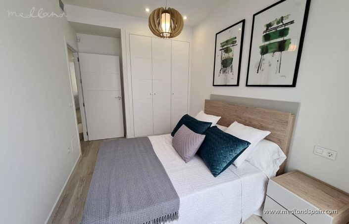 Image No.4-3 Bed Townhouse for sale