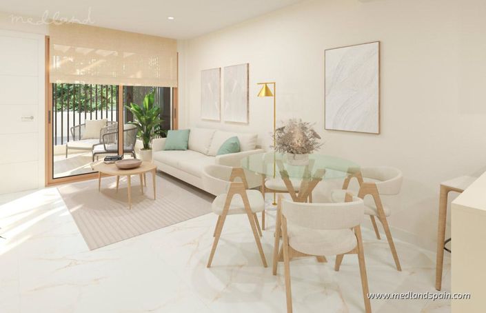 Image No.6-3 Bed Townhouse for sale