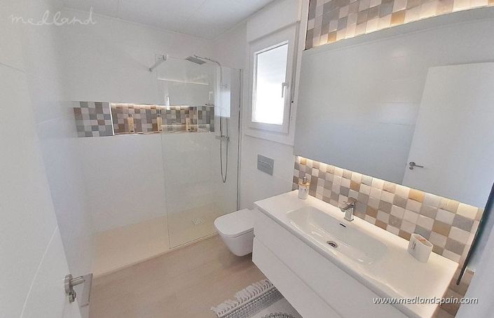 Image No.5-3 Bed Townhouse for sale