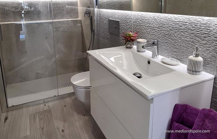 Image No.7-3 Bed Townhouse for sale