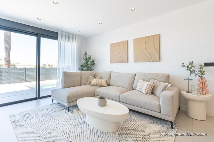 Image No.5-Villa de 3 chambres à vendre à Torrevieja