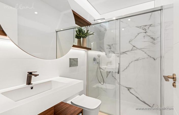 Image No.10-3 Bed Apartment for sale