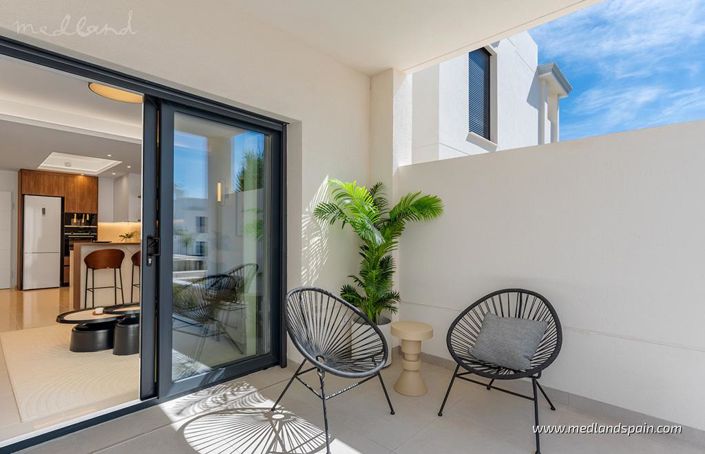 Image No.9-3 Bed Apartment for sale