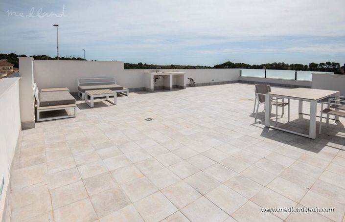 Image No.12-3 Bed Villa for sale