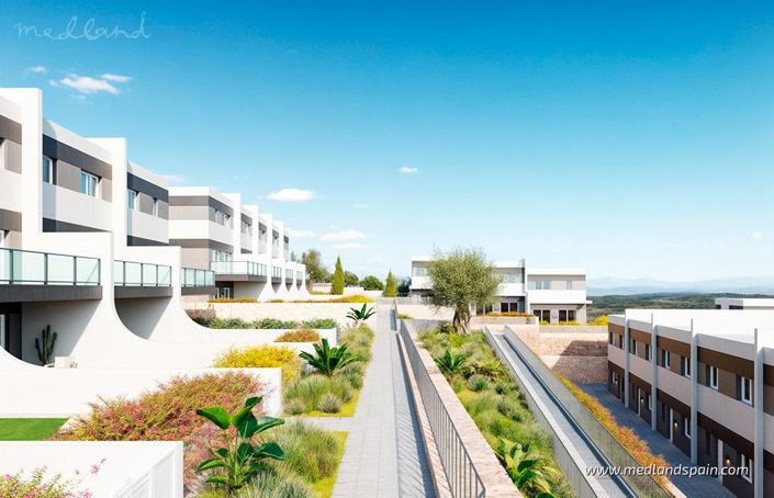 Image No.11-3 Bed Townhouse for sale