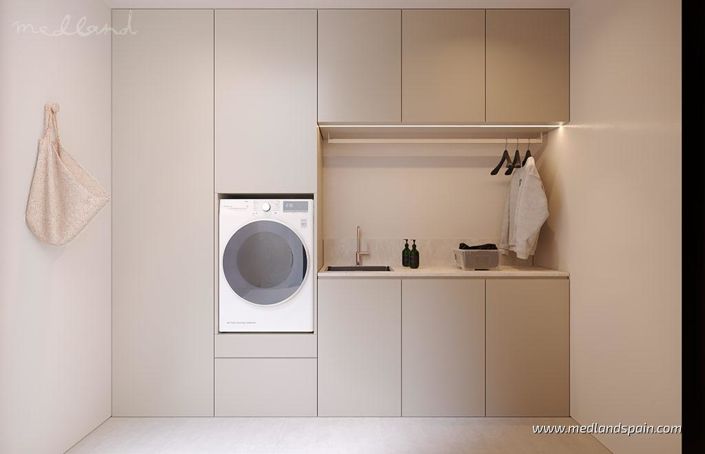 Image No.10-3 Bed Townhouse for sale