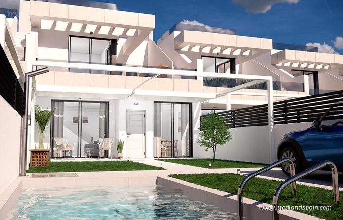 Image No.11-3 Bed Townhouse for sale