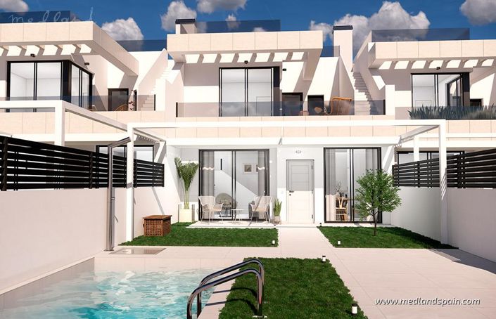 Image No.14-3 Bed Townhouse for sale