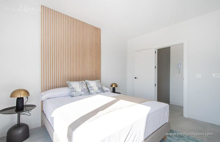 Image No.13-3 Bed Villa for sale