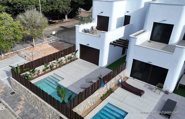 Image No.4-3 Bed Villa for sale