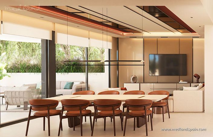 Image No.7-4 Bed Townhouse for sale