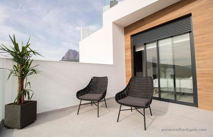 Image No.15-3 Bed Villa for sale