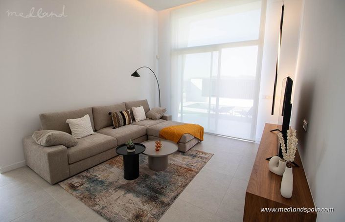 Image No.4-3 Bed Villa for sale