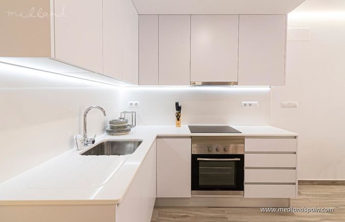 Image No.4-2 Bed Townhouse for sale