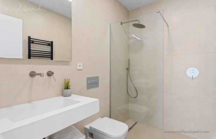 Image No.8-3 Bed Villa for sale