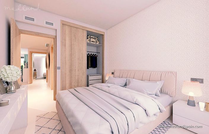 Image No.8-3 Bed Apartment for sale