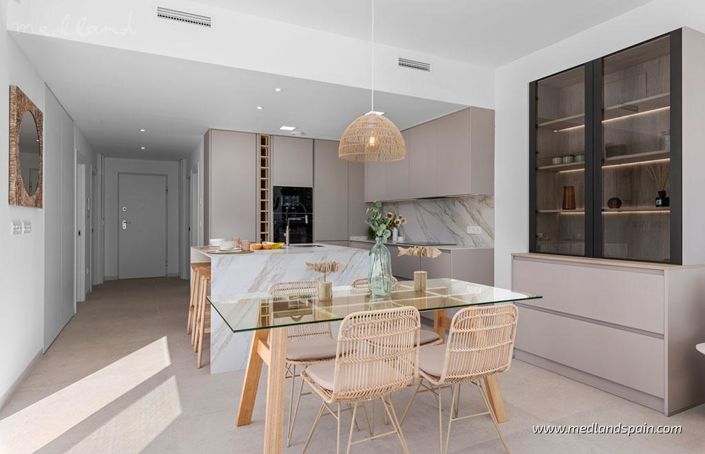 Image No.7-3 Bed Villa for sale