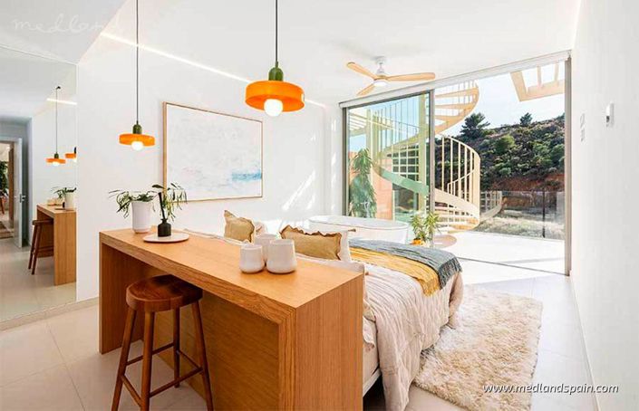 Image No.8-3 Bed Apartment for sale