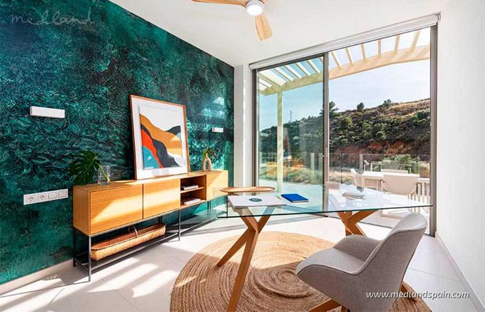 Image No.14-3 Bed Apartment for sale