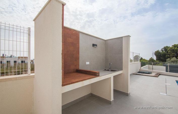 Image No.5-3 Bed Villa for sale