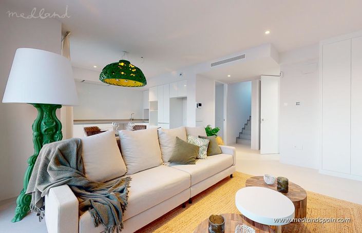 Image No.2-3 Bed Villa for sale